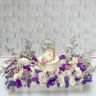 ایده برای خرید گل و کیک تولد قرمز