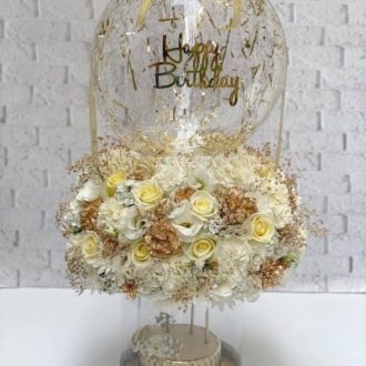 ایده برای خرید گل و کیک تولد دونفره کم هزینه