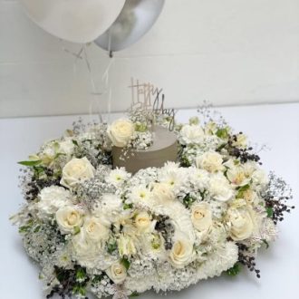 کیک تولد و باکس گل سفارشی در تهران