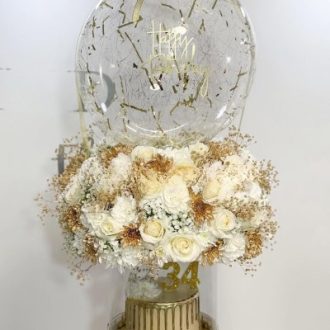 کیک تولد و باکس گل برای حاجی